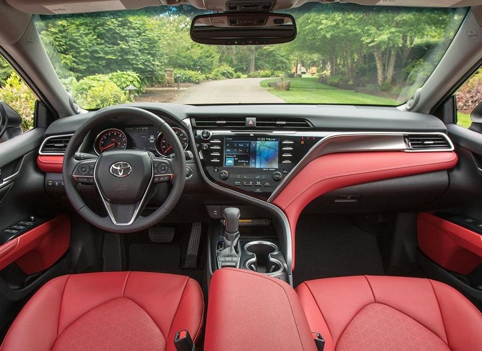 亚洲龙2.5双擎和凯美瑞2.5双擎,混动丰田亚洲龙和凯美瑞哪个好