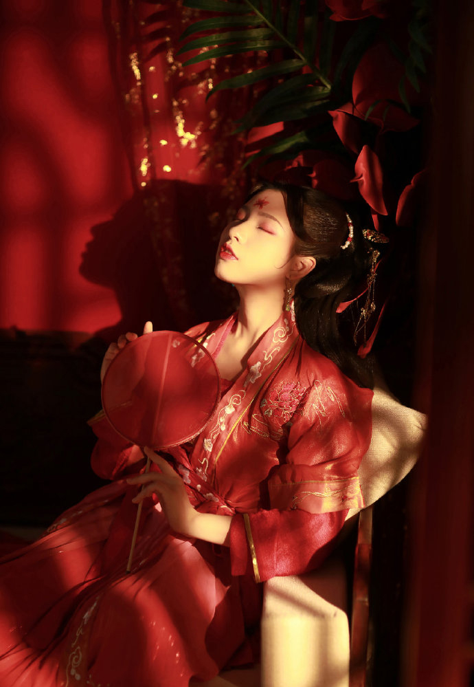 中式婚礼的礼节全过程,中国古代婚嫁礼仪的步骤