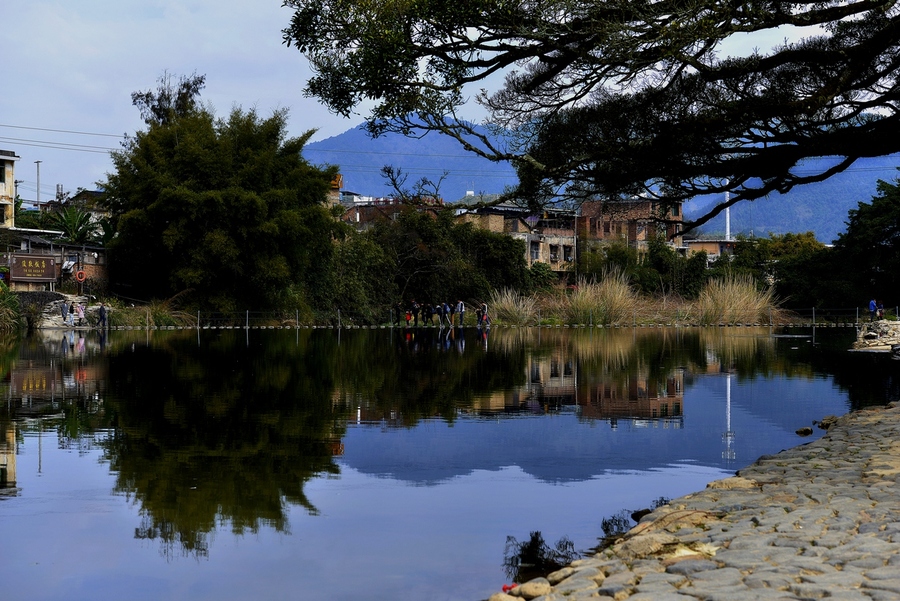 这个村因拍摄电影火爆,直接将村名改为电影名,你知道是哪里吗?