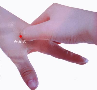 气虚型冠心病缓不过来气的急救穴,中医对心脏病的急救用穴是哪几个