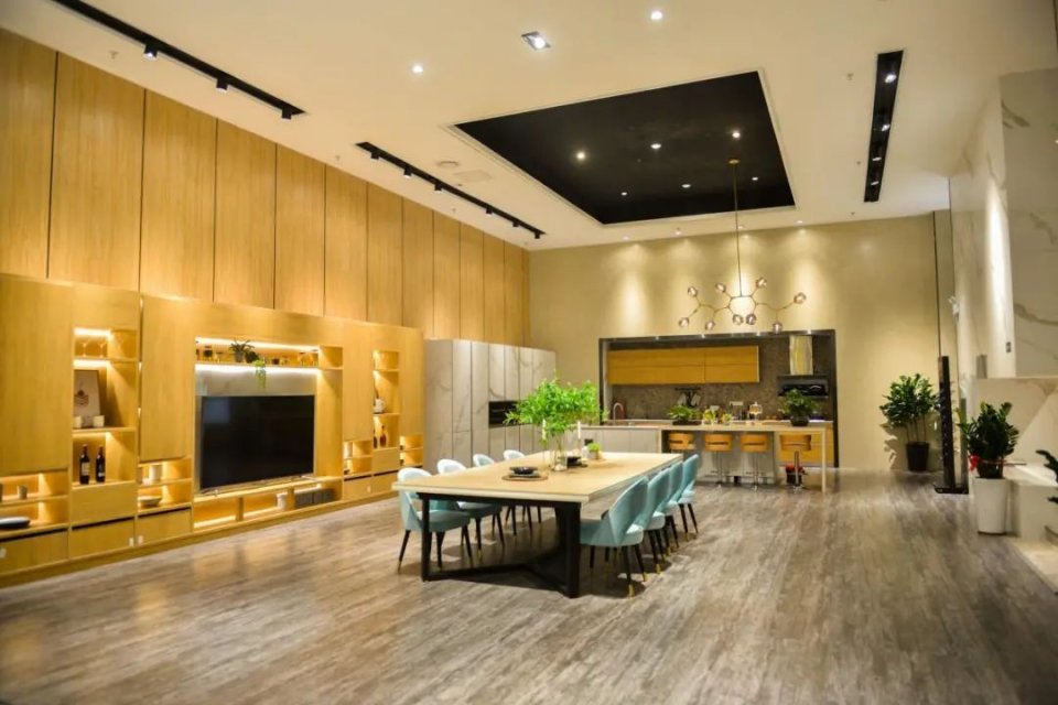 零售岩板厂家,超大岩板加工加盟怎么样