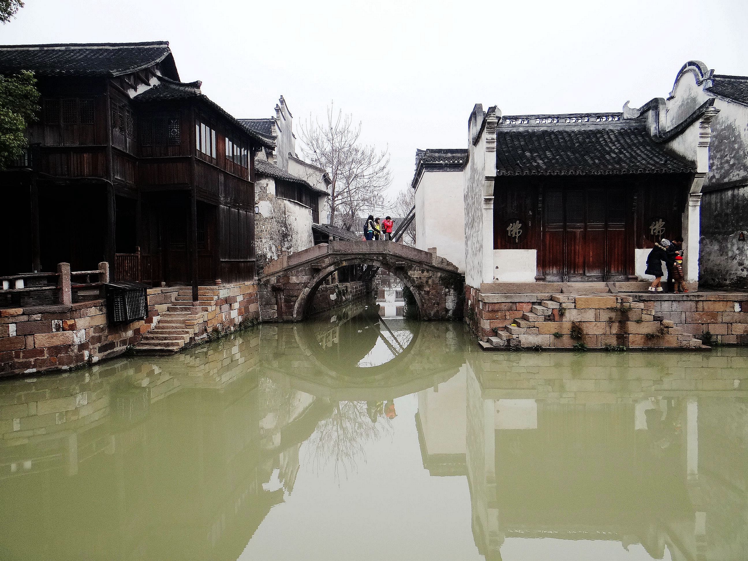 地处金三角，运河穿流过，建镇有千年，江南鱼米乡，知道这是哪里