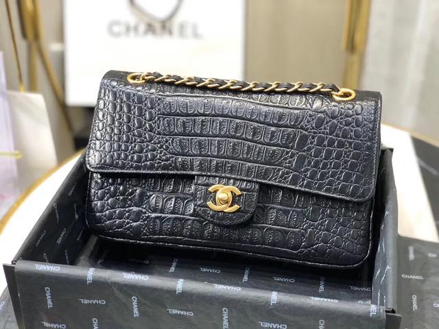 广州奢侈包包一手货源,广州桂花岗皮具市场包包