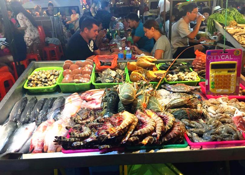 泰国旅游乳胶枕800一个,在泰国卖乳胶枕头