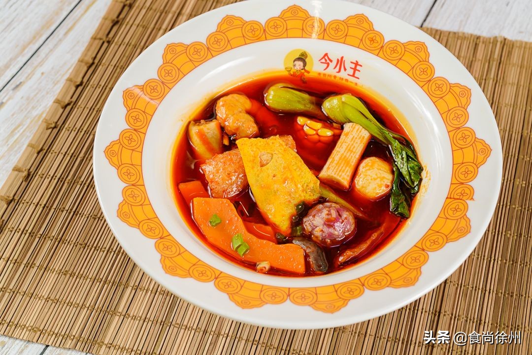 徐州四小美女代言的“干拌麻辣烫”，现请全城小主们来品鉴！