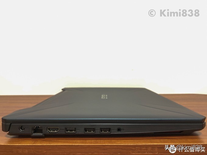 华硕飞行堡垒七可以连蓝牙键盘吗,华硕飞行堡垒7屏幕一闪一闪