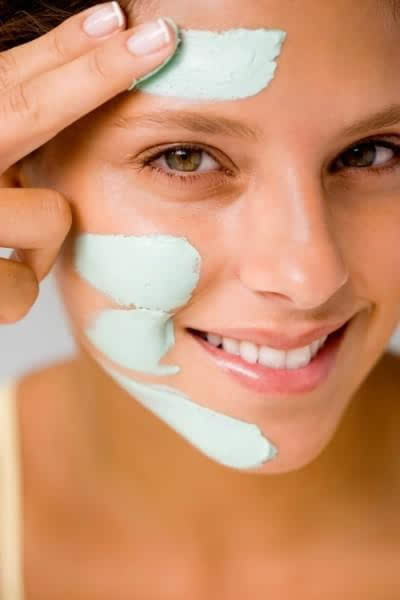 女人如何去黑头,女孩子别乱挤黑头