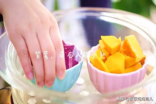 七个月的宝宝吃什么辅食润肠,7个月宝宝辅食怎么做营养才更好