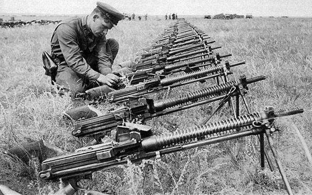 二战日本“歪把子”轻机枪设计技术理念虽先进，但实战却烂成渣
