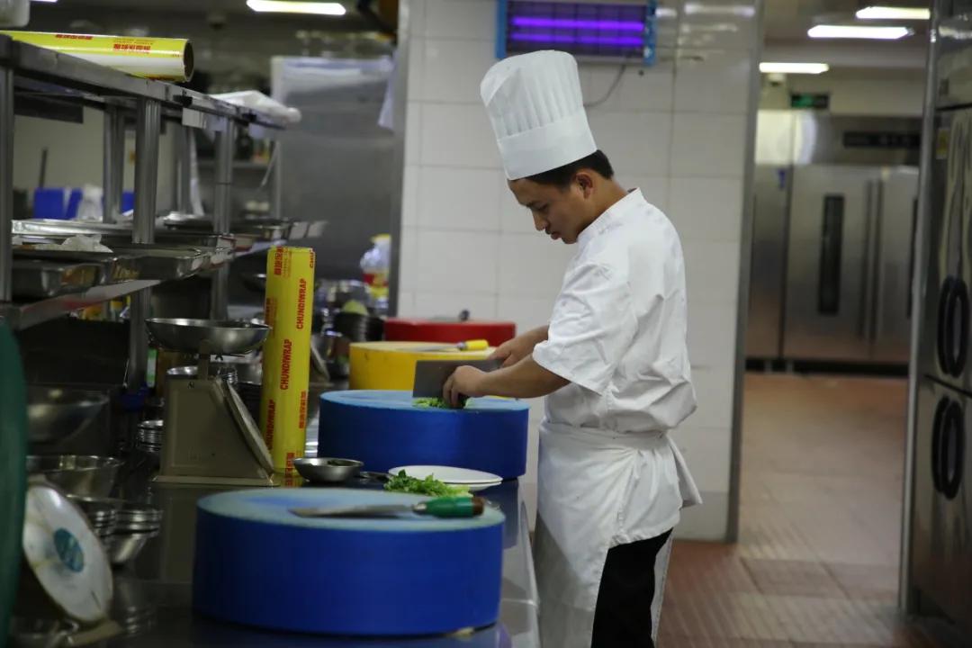 嘉定的这项服务，让723名楚雄青年走出大山