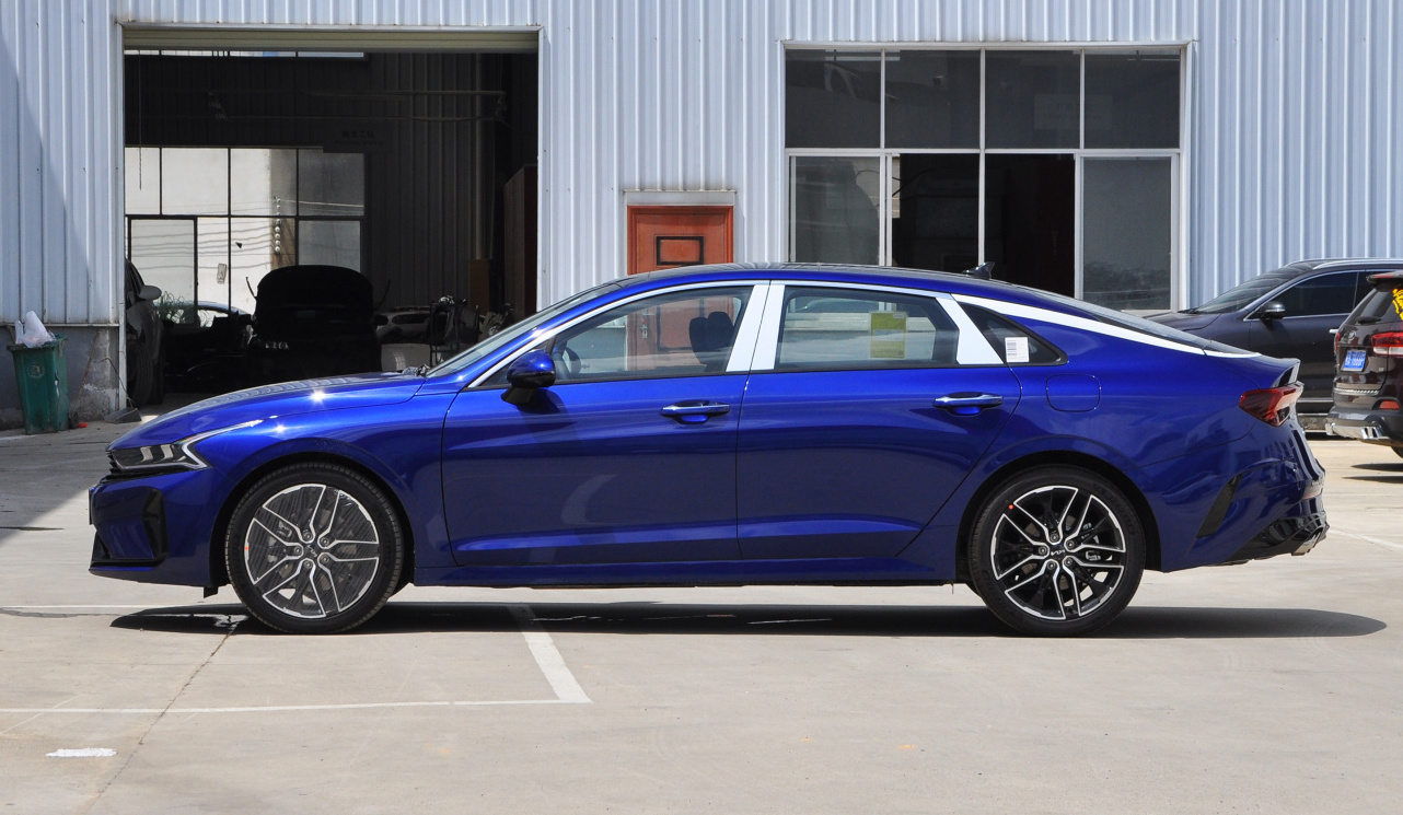 2020款起亚k5凯酷值得买的配置,起亚k5凯酷2.0t款动力测评