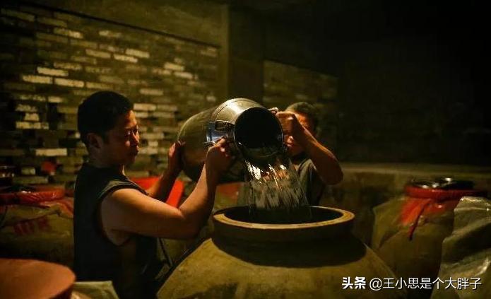 五款平价白酒中的天花板,全手工酿的纯粮白酒好喝不