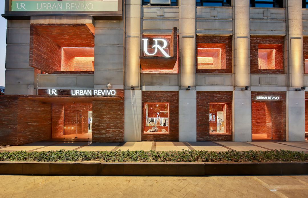 深度|营收超50亿的UR不再去做谁的学生