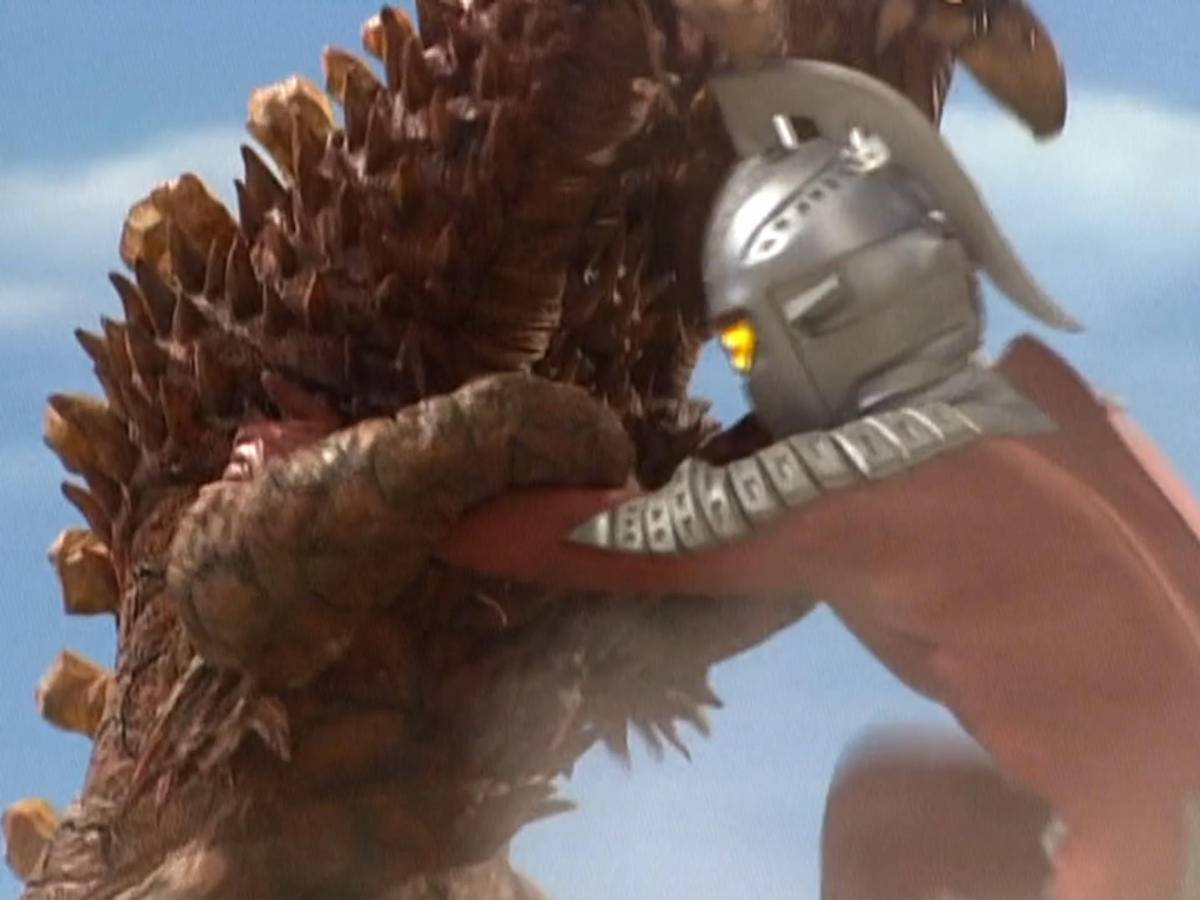 模玩机设:以弹之名守望地球地球的赤红巨人SHF赛文