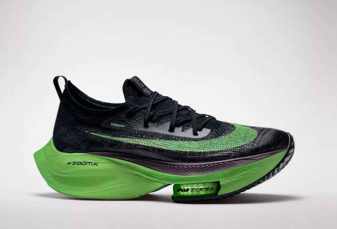 亚瑟士碳板跑鞋metaspeedsky,up302.0elite碳板跑鞋