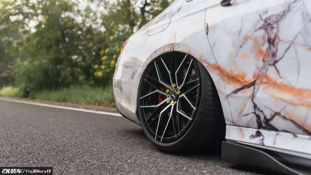 2018年奔驰e300改装黑武士,奔驰e300改黑武士加恶魔之眼