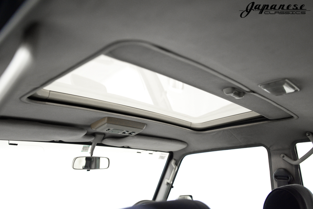 10年丰田霸道全车翻新多少钱,二手丰田霸道老款