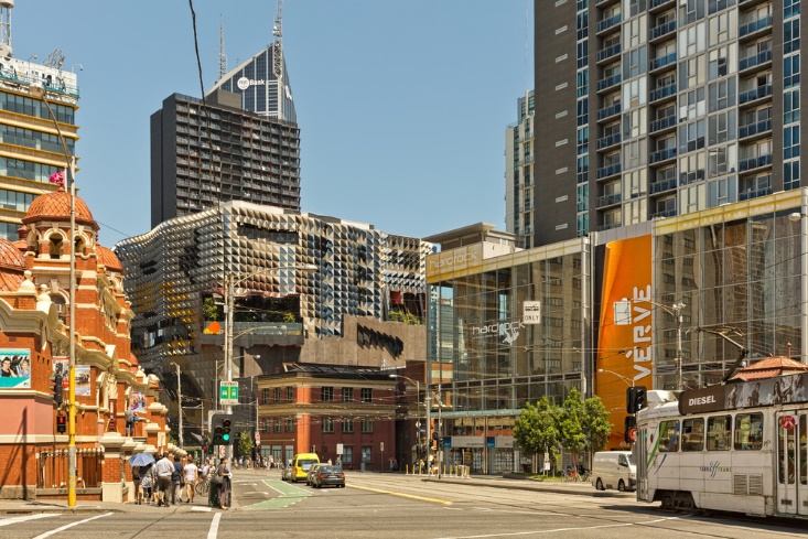 传墨尔本一所大学要破产，虽然危言耸听，但澳洲高校凛冬已至