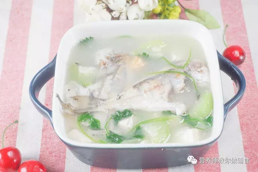 别再给宝宝瞎补钙,骨头汤可以给孩子补钙吗