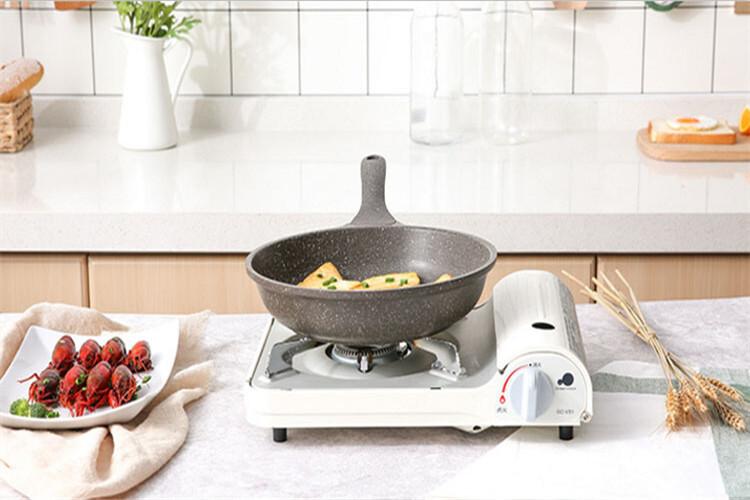 真正的麦饭石锅推荐炖锅,不粘锅麦饭石锅