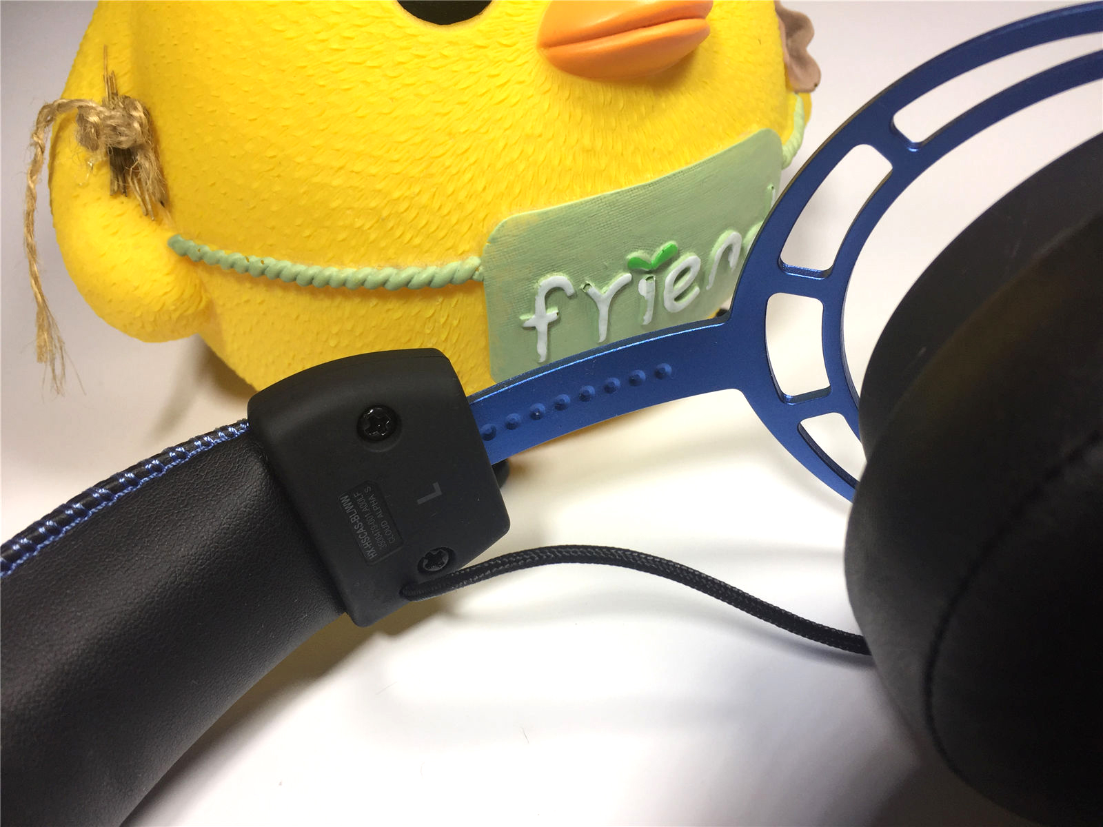 hyperxcloudalphas耳机,hyperx阿尔法加强版游戏耳机