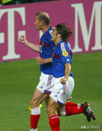 法兰西高卢雄鸡世界杯出场,欧洲杯最新赛况回放法国