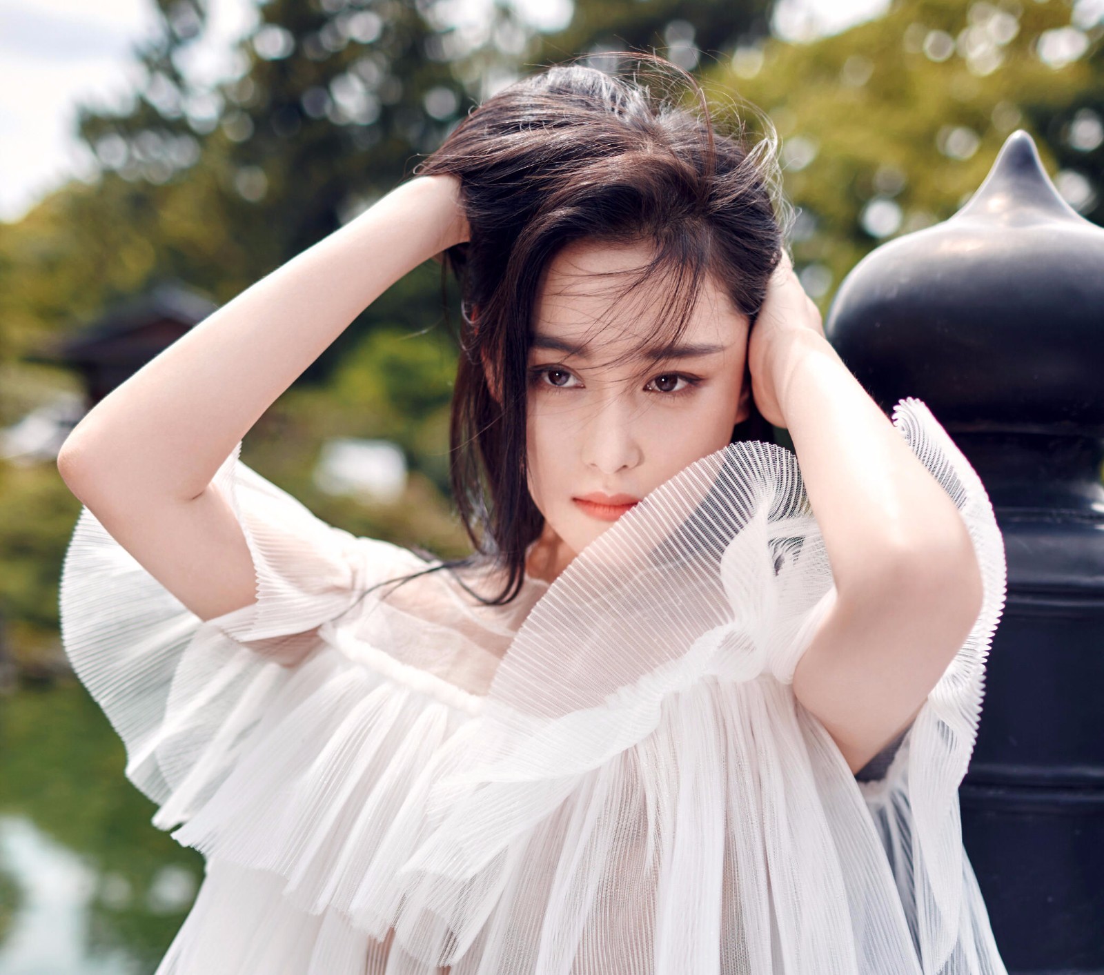 张馨予黑眼影,张馨予画技高超