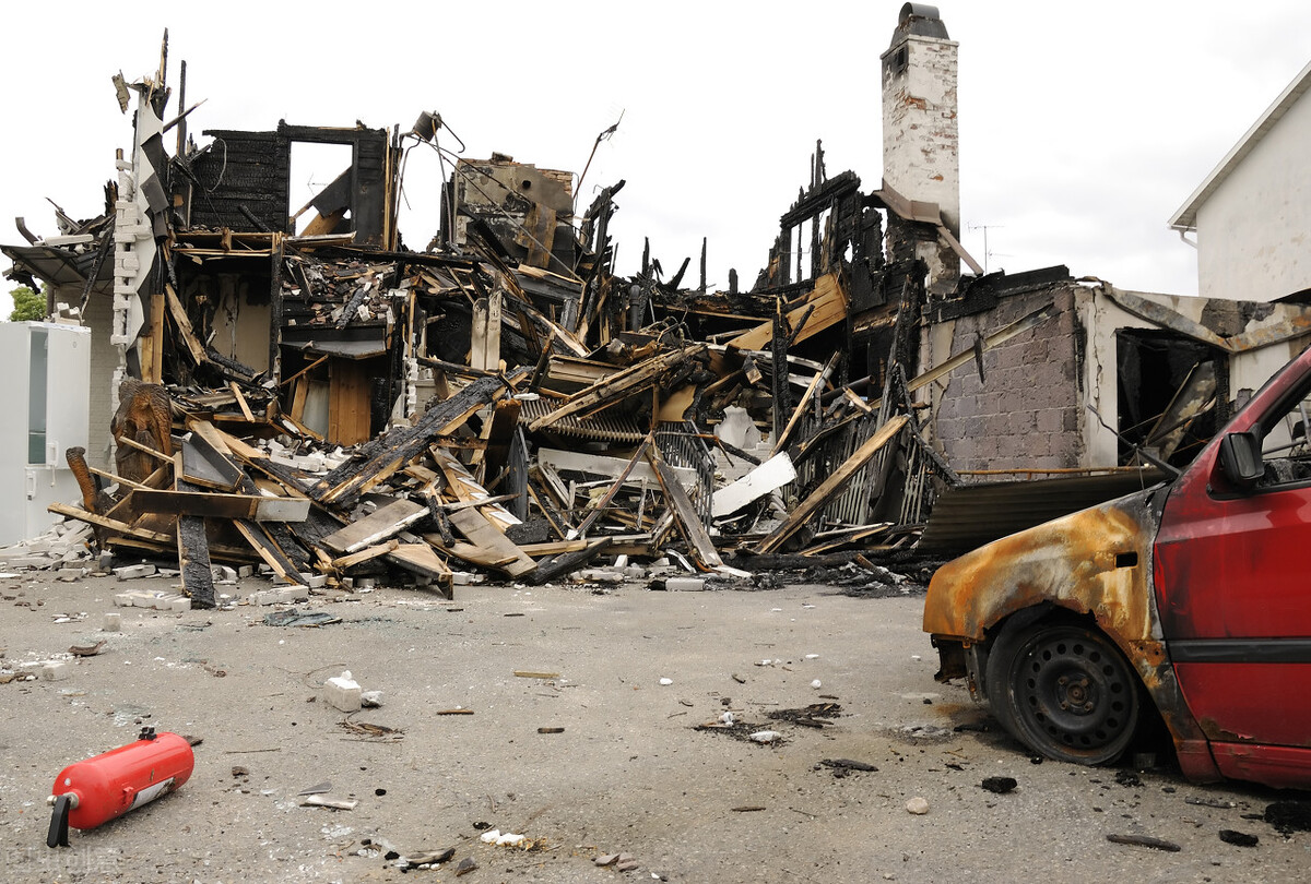 拆迁安置补偿协议是解除还是撤销,补偿安置已签户口迁出受影响吗