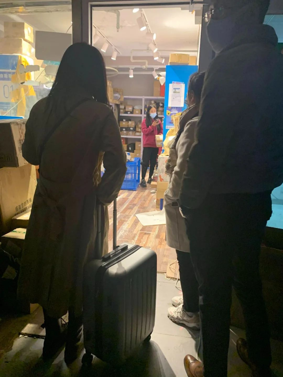 送件量巨增，派送单价却下降，快递小哥被困在了GMV里