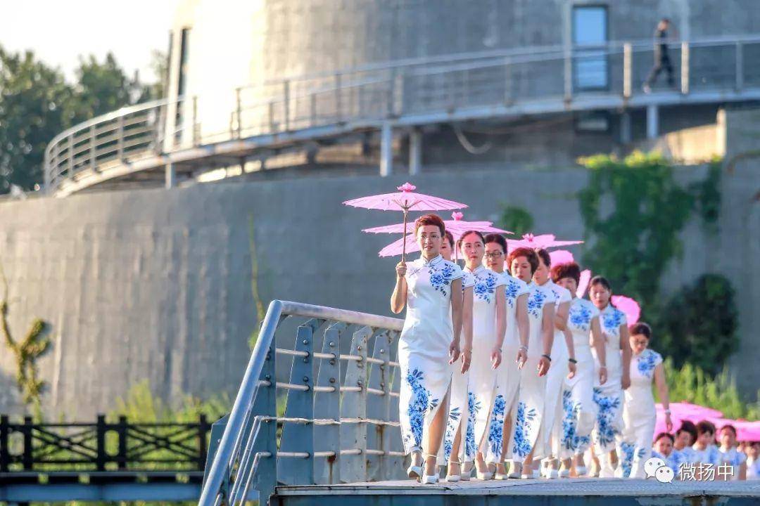 鎵腑琛ｆ湇濂宠,鎵腑鏈嶈