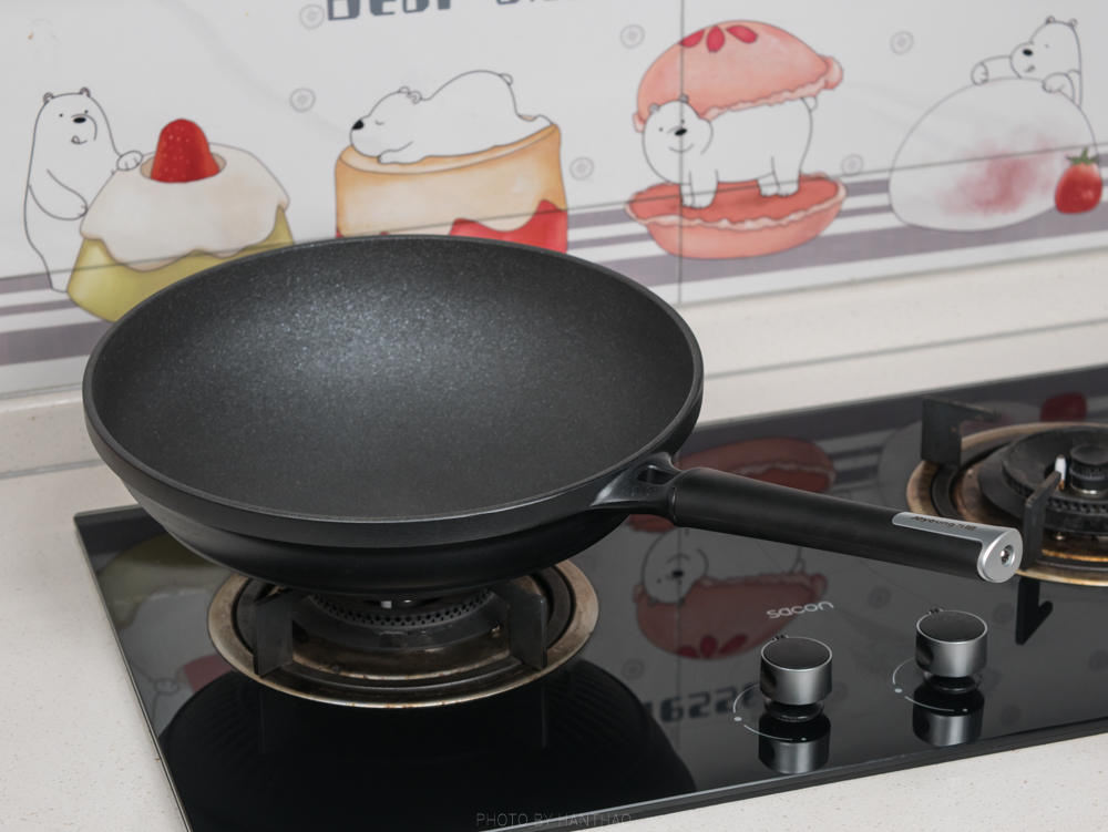 九阳铝合金不粘锅测评,九阳不粘锅平底煎锅测试