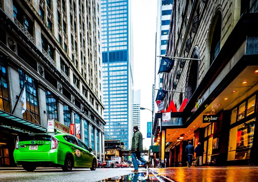 十二生肖选什么颜色的车好看,12生肖选车颜色的宜忌