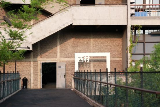 出去旅游情侣拍照技巧,拍照技巧小仙女