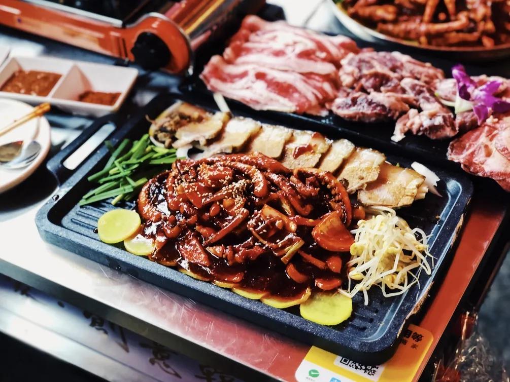 全国最好吃的十大网红夜市推荐,中国十大必逛夜市推荐