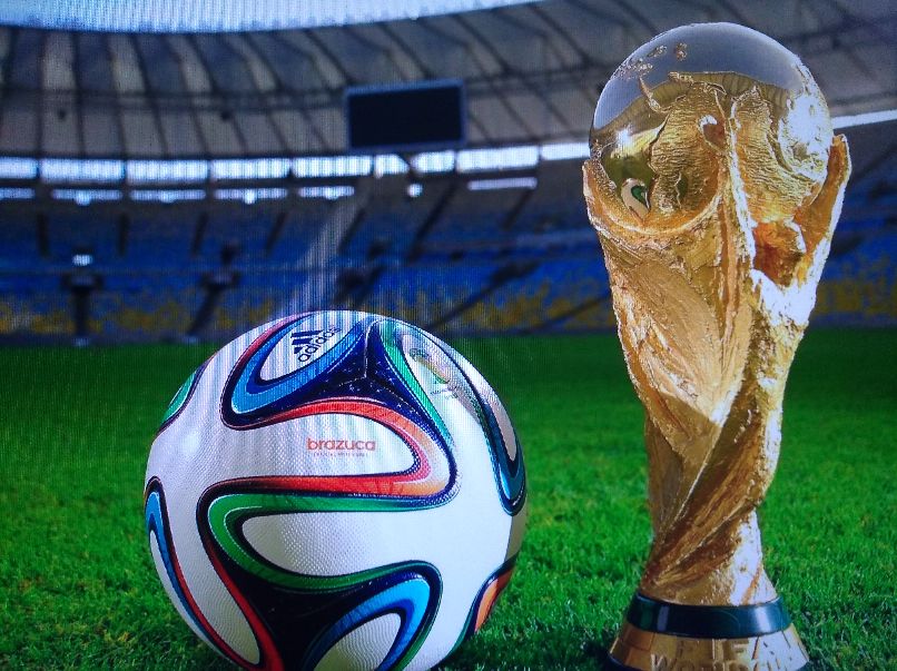 一句话概括足球比赛,一句话形容这届世界杯