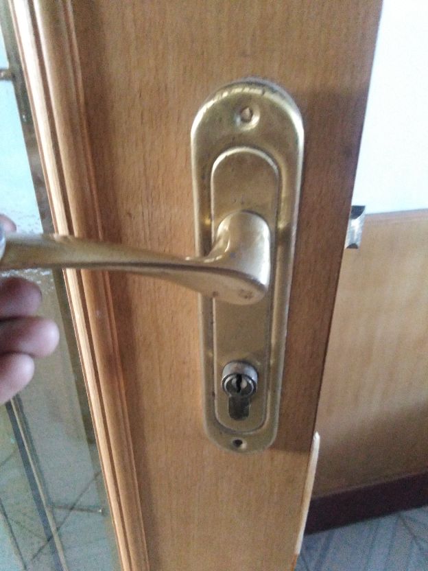 双执手锁拆卸图解,双锁体门锁怎么安装