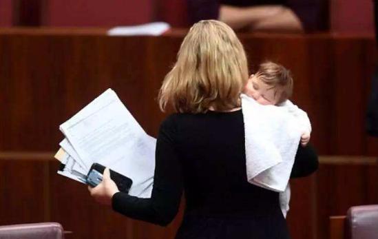 孩子与工作之间你会怎么选择,孩子和工作同时需要你该怎么选择