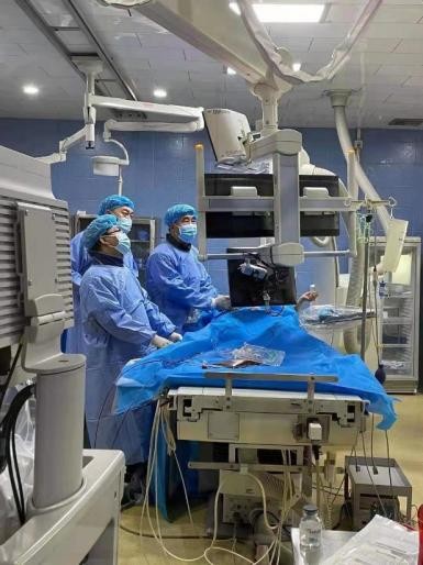 下肢动脉栓塞介入治疗后复发手术,下肢血管大面积栓塞怎么治