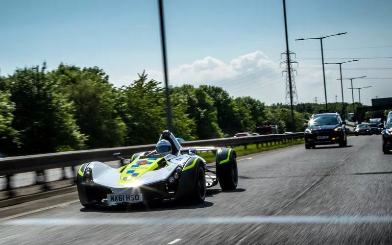 盘点不同国家警车大比拼,盘点一下那些最强的警车