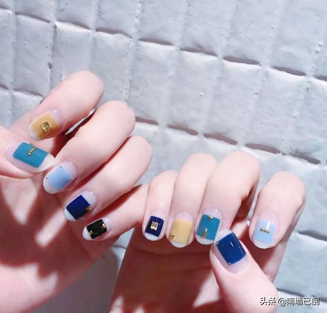 手黑手胖手粗适合什么样的美甲,手指胖粗做指甲好看么