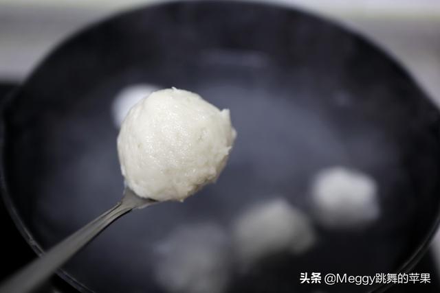 学做海鱼丸,海鱼小鱼丸的制作方法家常