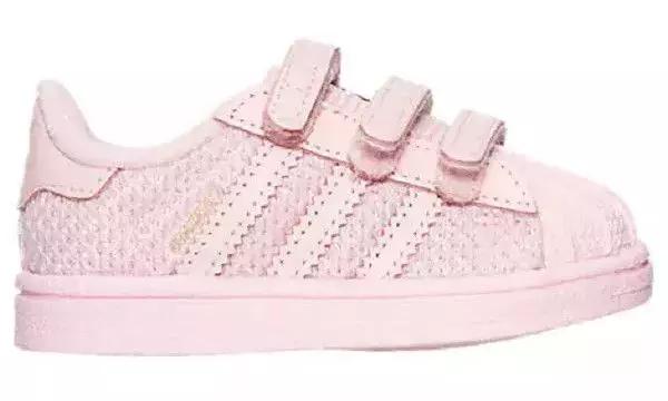 阿迪达斯和耐克儿童哪款鞋好,童鞋nike阿迪哪个好