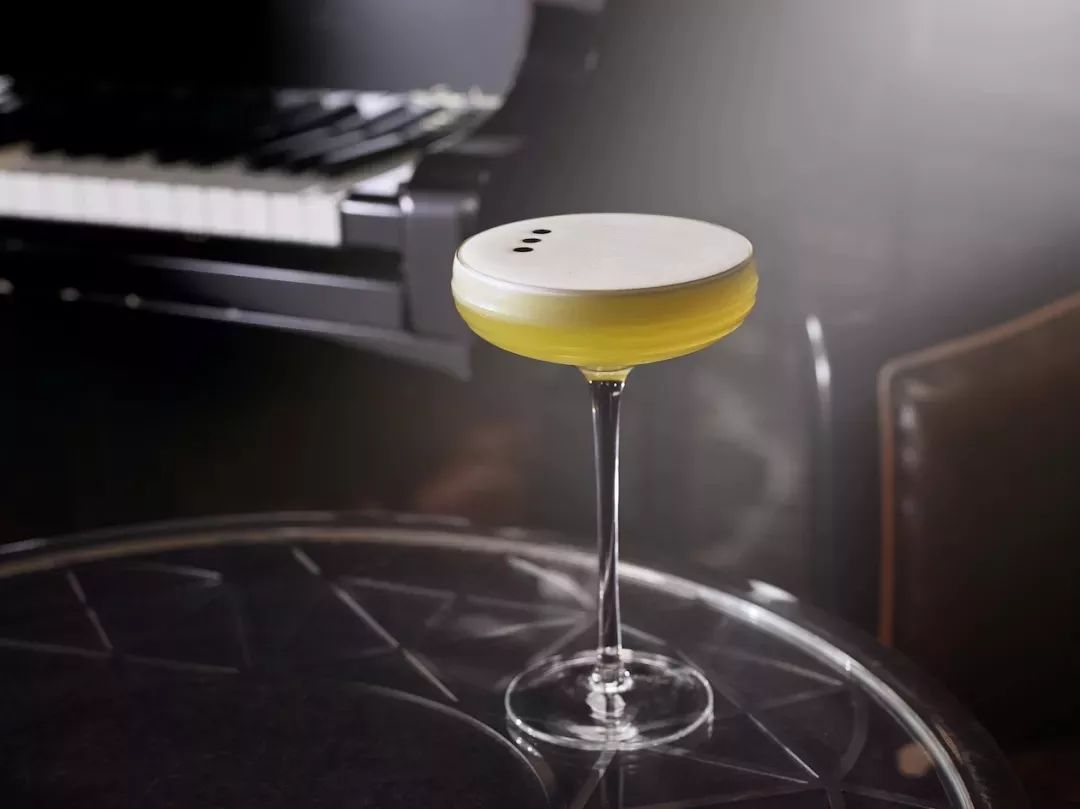 号称全球最佳的酒吧推出了音乐新酒单，是创新还是噱头？|品乐