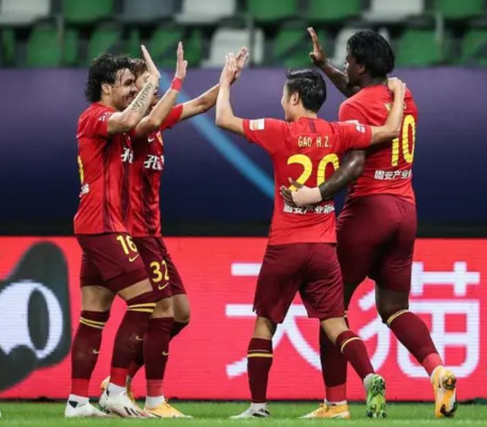 高拉特国足首发,高拉特亚冠最佳球员