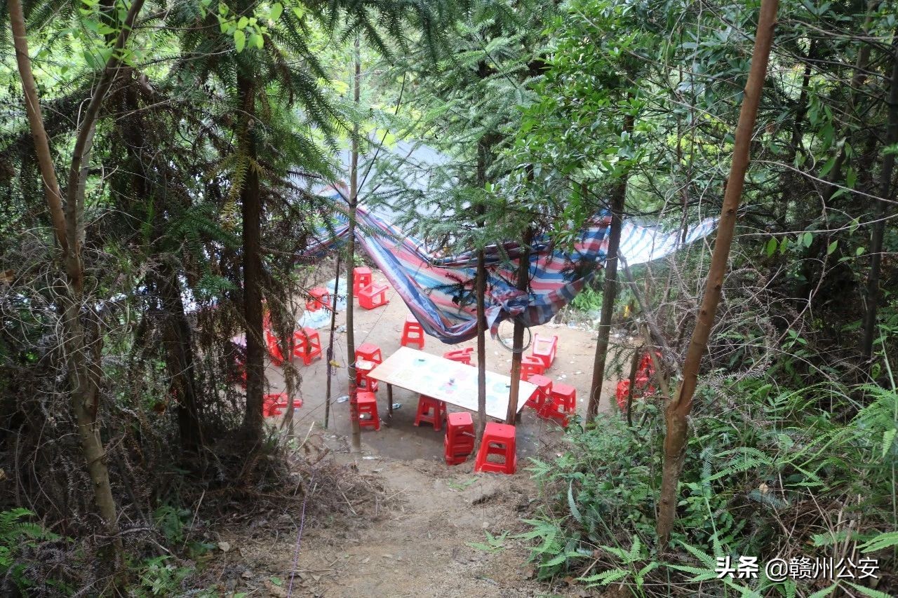 赌徒聚赌被警方一锅端,在赣州赌博被抓