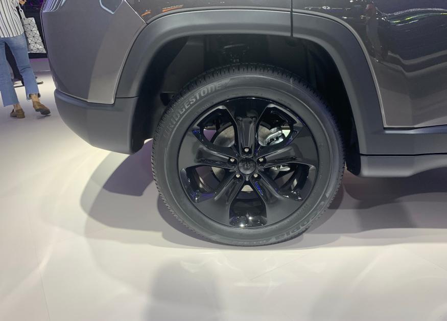 suv指南者推荐购买吗,指南者家用