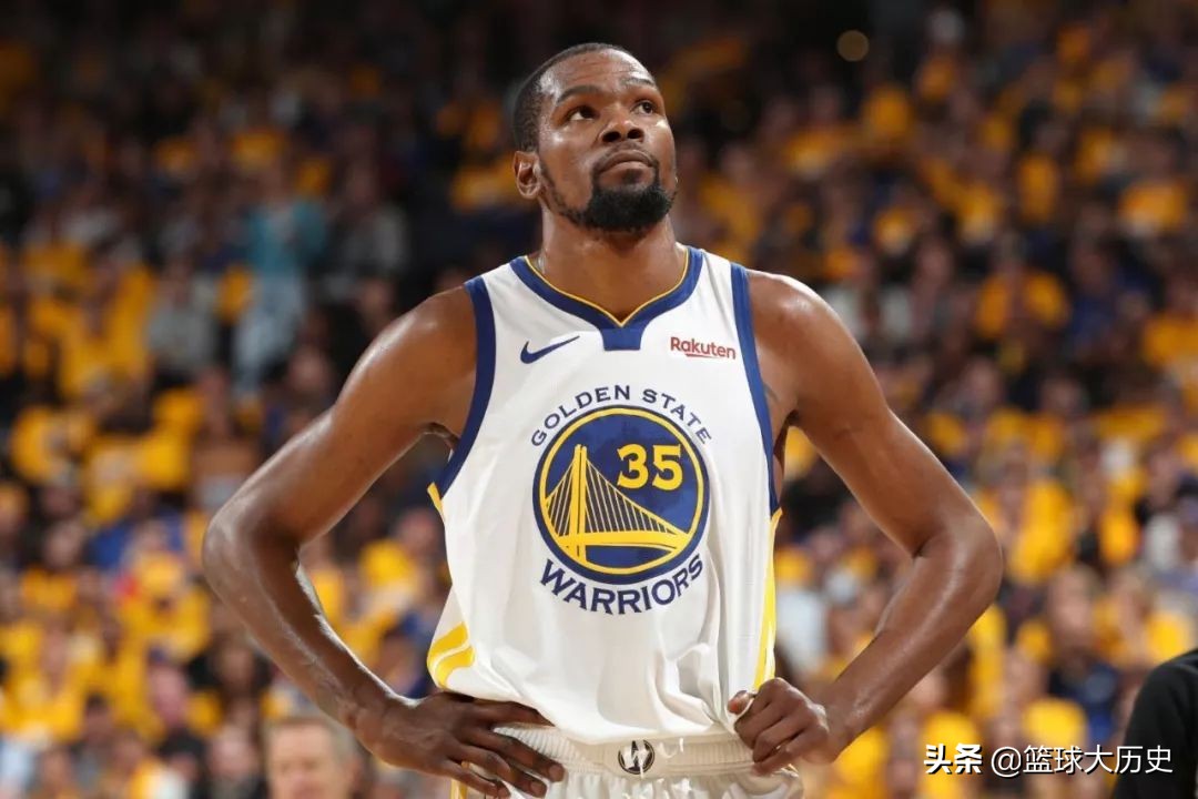 是人是鬼都在秀，只有烂泥在挨揍！这六条新闻真的太秀了