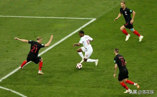 斯特林45场进球集锦,斯特林连续3场绝杀