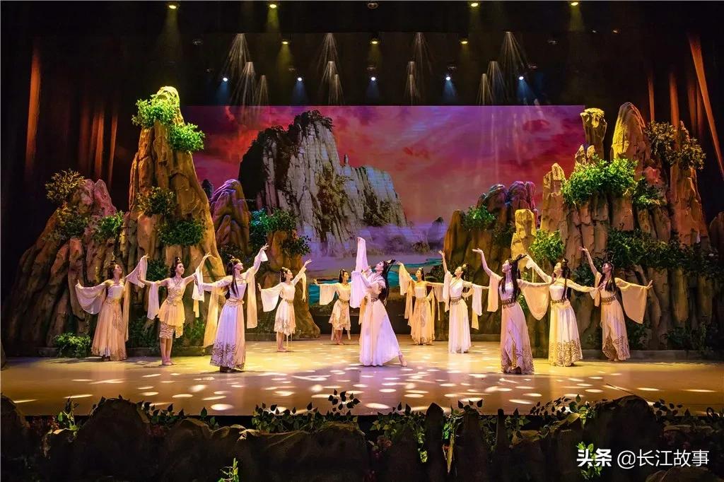 诗情画意醉山川,诗情画意天下游