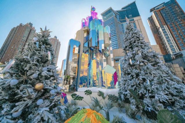 美已经不够了,今年的圣诞美陈必须“玩”起来